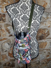 Load image into Gallery viewer, H2O To Go Sling