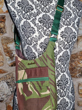 Load image into Gallery viewer, H2O To Go Sling