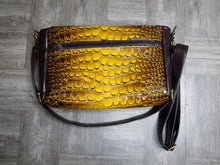 Load image into Gallery viewer, Crossbody Satchel